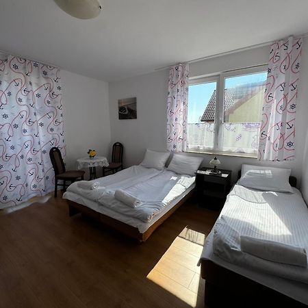 Sloneczny Brzeg Hotel Jaroslawiec Luaran gambar
