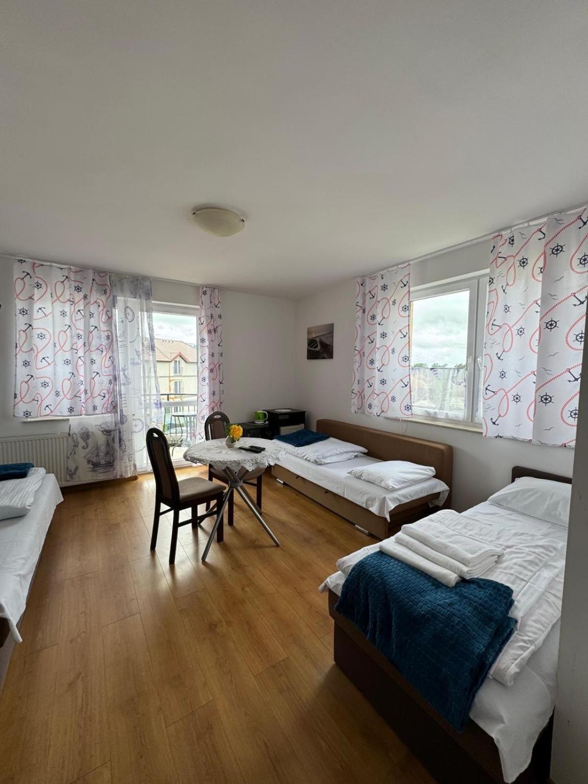 Sloneczny Brzeg Hotel Jaroslawiec Luaran gambar