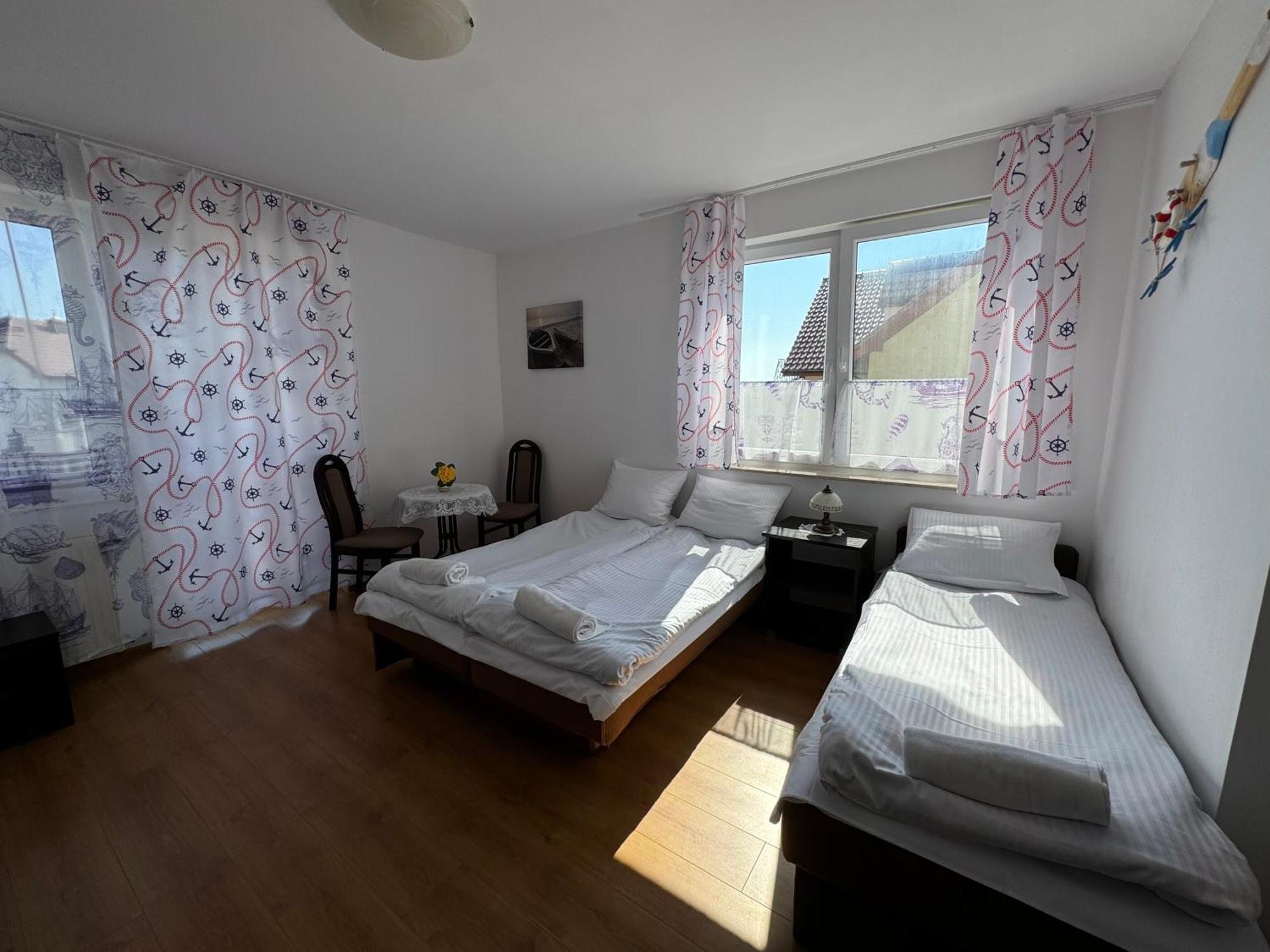 Sloneczny Brzeg Hotel Jaroslawiec Luaran gambar